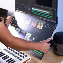 Load image into Gallery viewer, Mobile Pixels Geminos T Dual 24&quot; Stacked Monitor